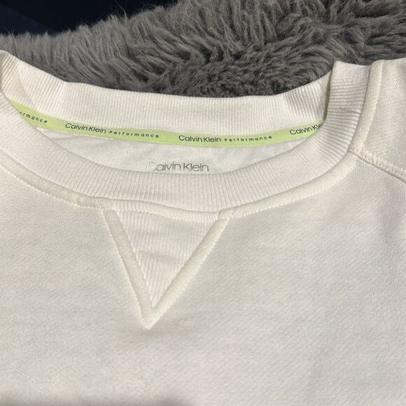 NWT-CALVIN KLEIN PERFORMANCE SWEATSHIRT - Picture 5 of 7